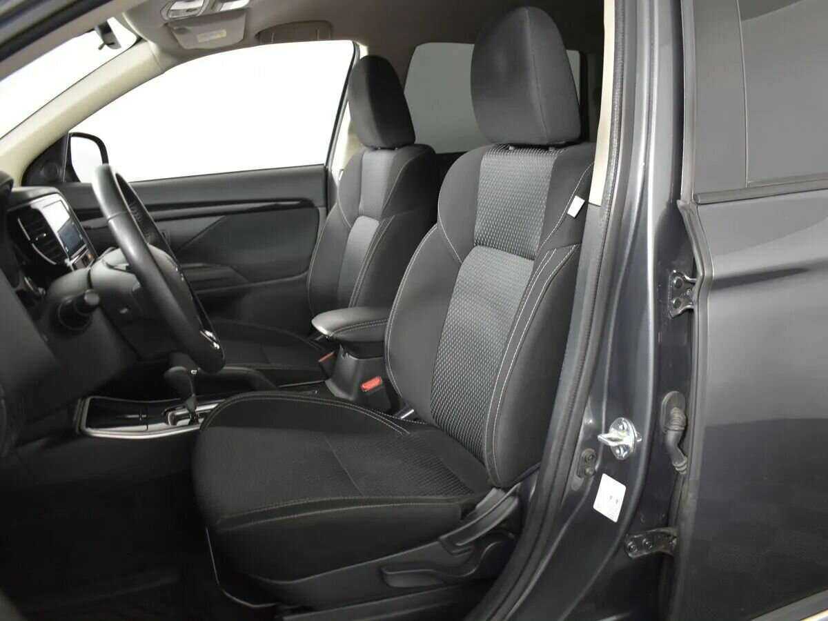 Mitsubishi Outlander, 2019 - 108 264 км. | Фото №5