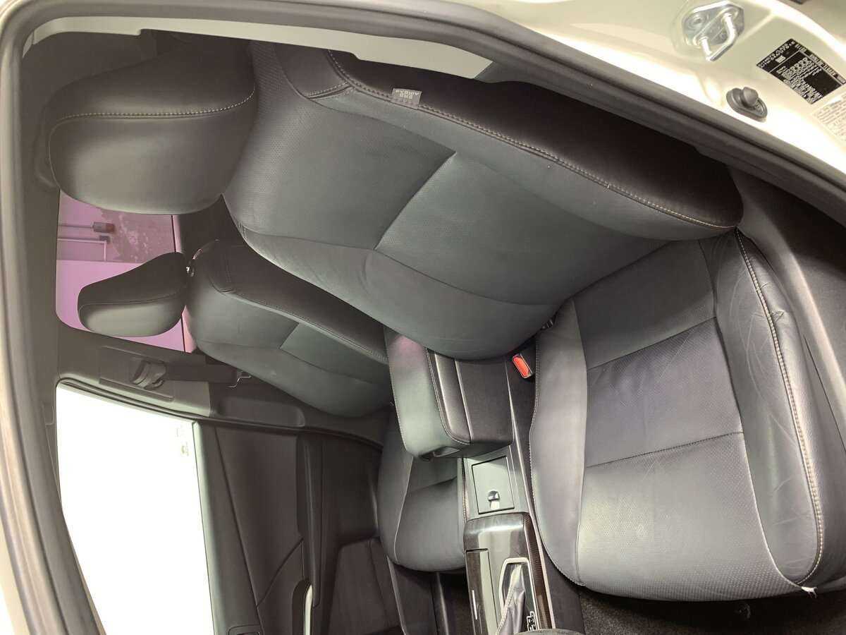 Toyota Camry, 2016 Фото №11