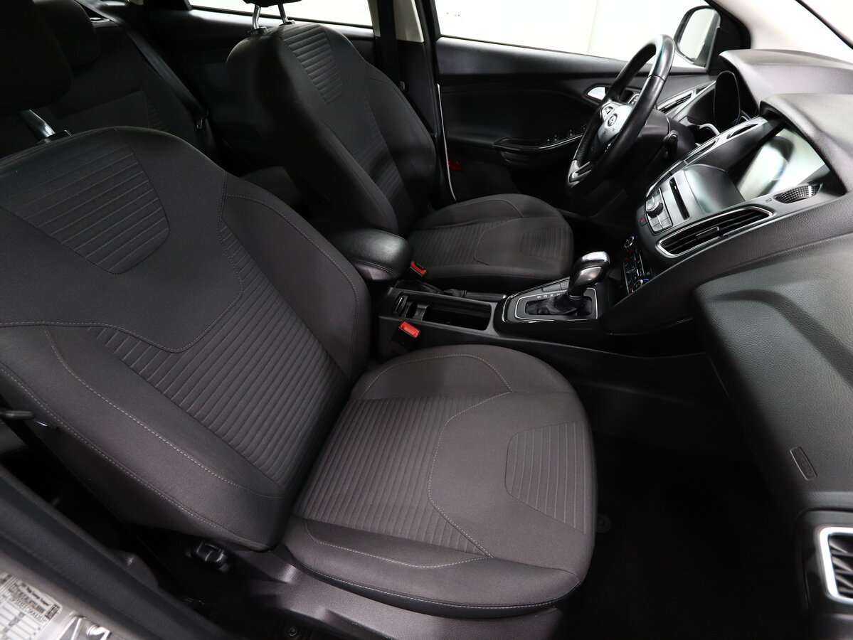 Ford Focus, 2019 Фото №14