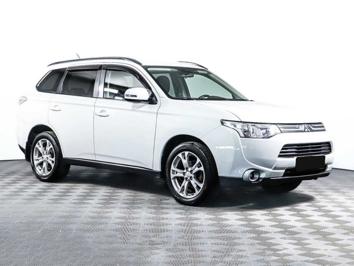 Mitsubishi Outlander, 2013 Фото №3