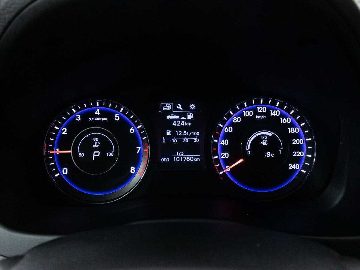 Hyundai i40, 2015 Фото №12