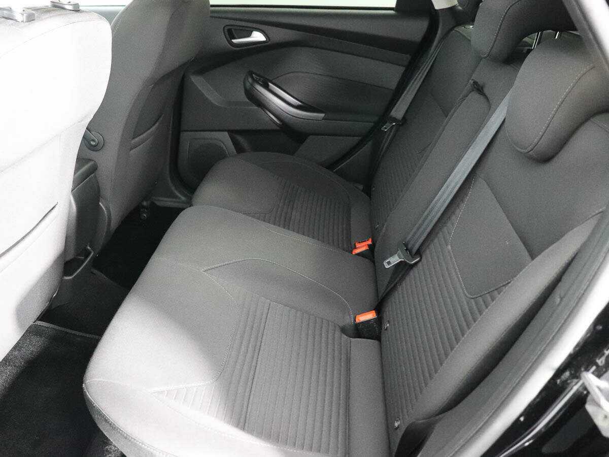 Ford Focus, 2017 Фото №11