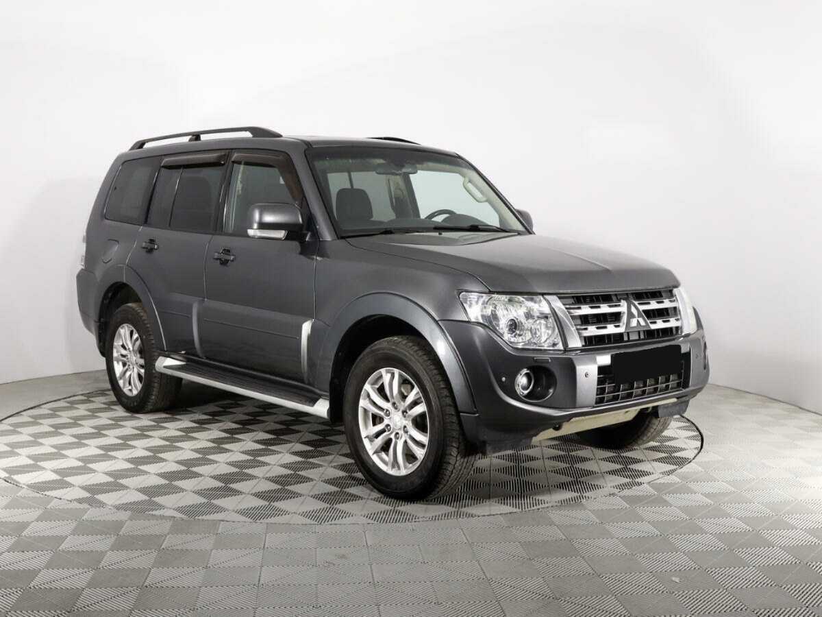 Mitsubishi Pajero, 2012 - 283 912 км. | Фото №3