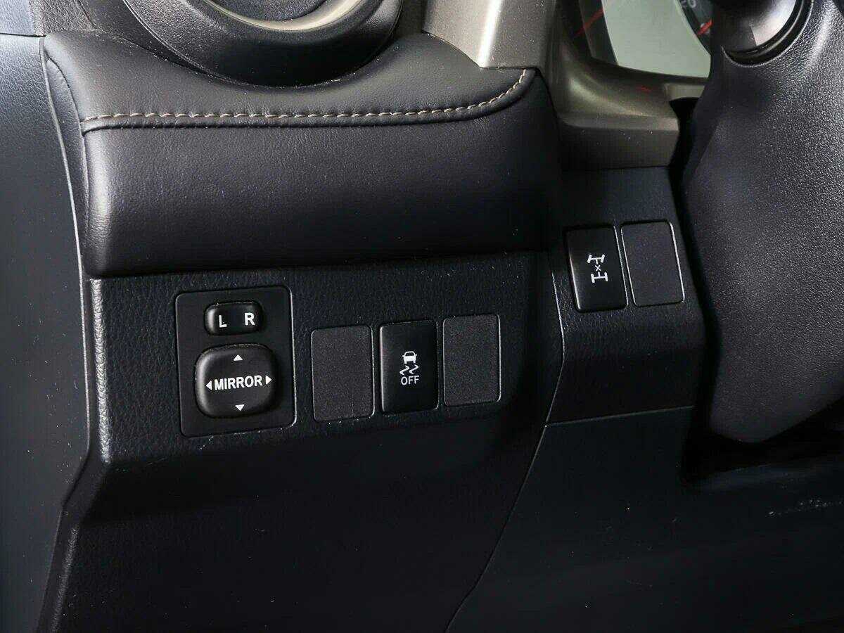 Toyota RAV4, 2012 Фото №19