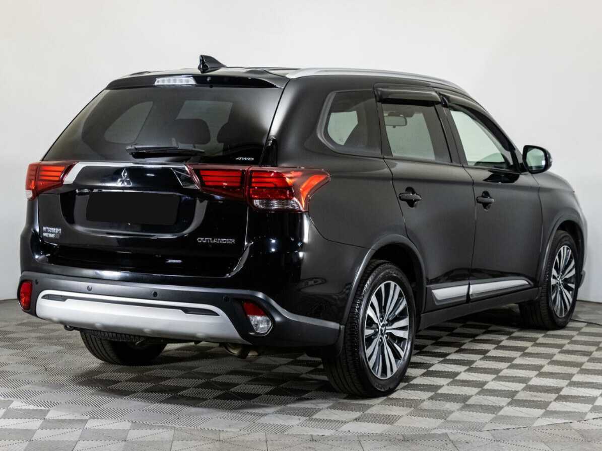 Mitsubishi Outlander, 2019 - 72 084 км. | Фото №5