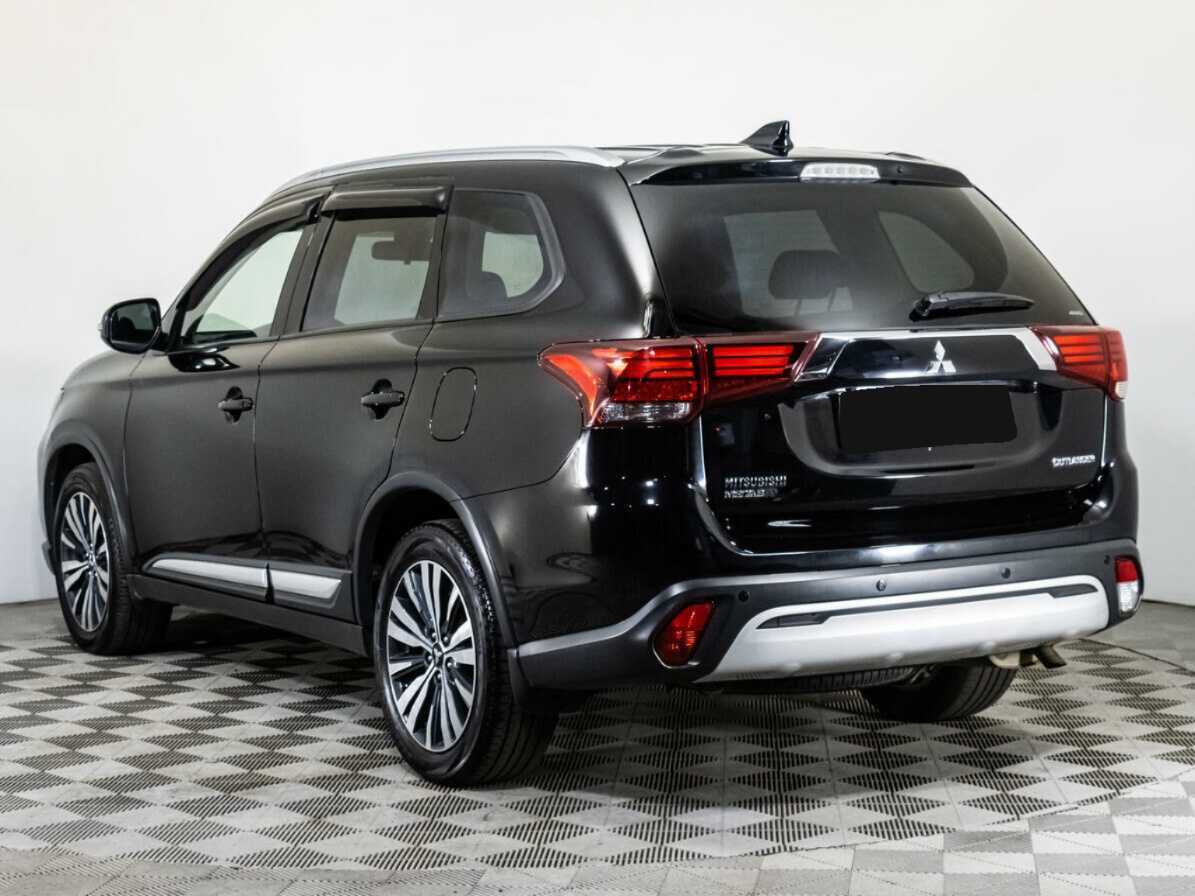 Mitsubishi Outlander, 2019 - 72 084 км. | Фото №7