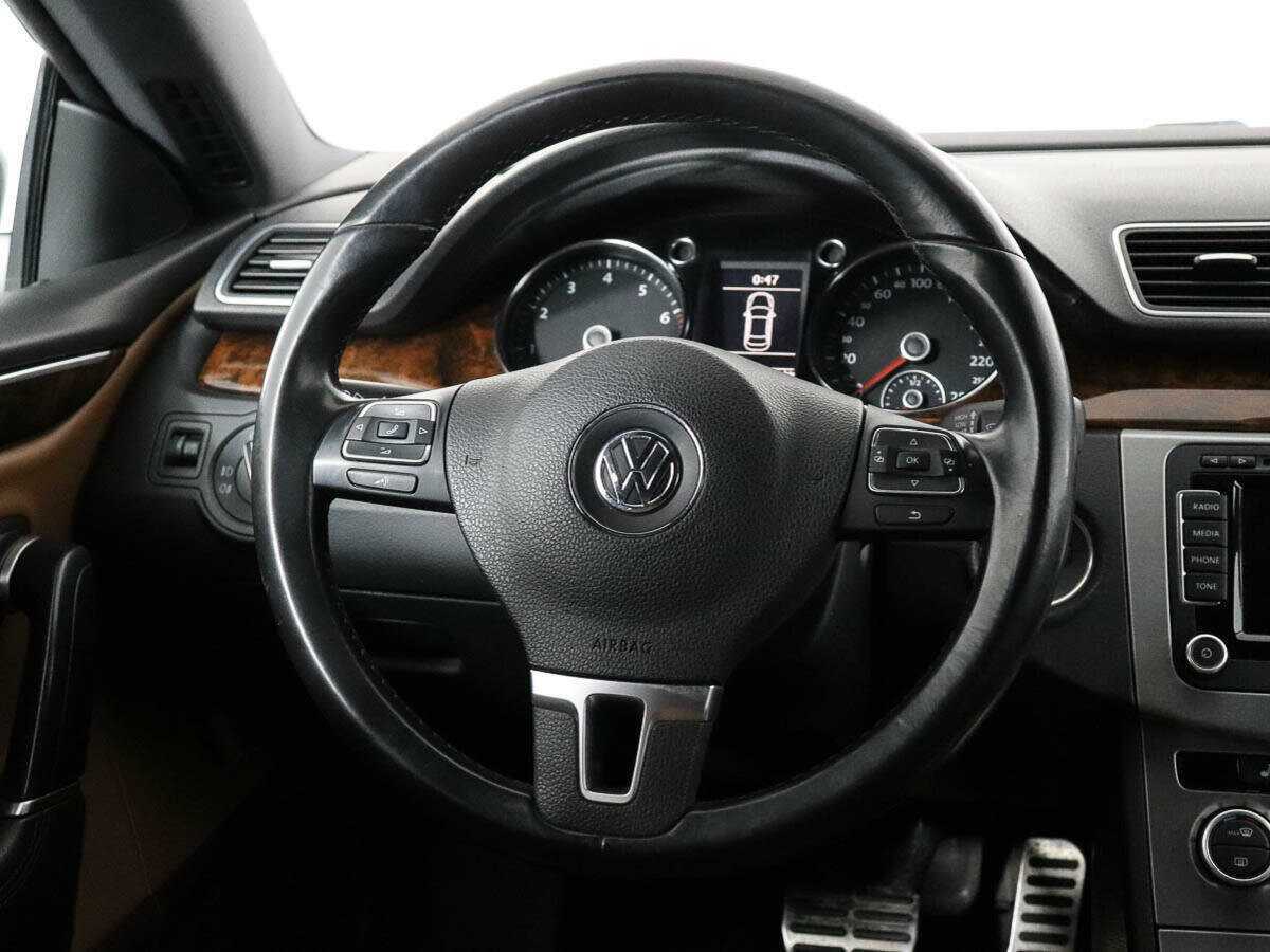 Volkswagen Passat CC, 2012 Фото №13