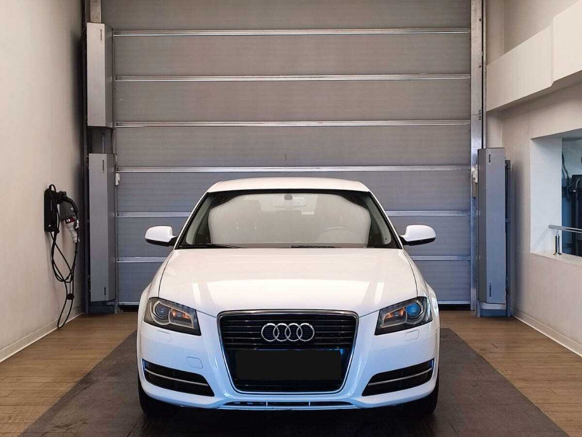 Audi A3 Sportback, 2012 - 136 987 км. | Фото №2