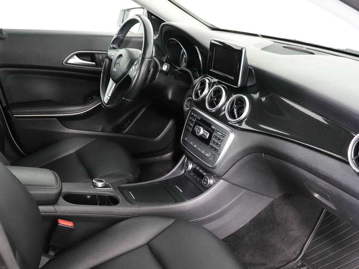 Mercedes-Benz CLA 200, 2014 - 154 000 км. | Фото №7