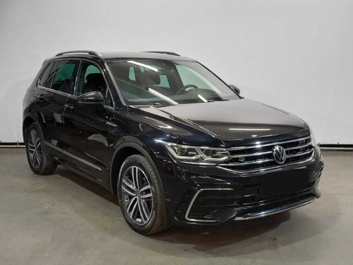 Volkswagen Tiguan, 2021 - 67 560 км. | Фото №3