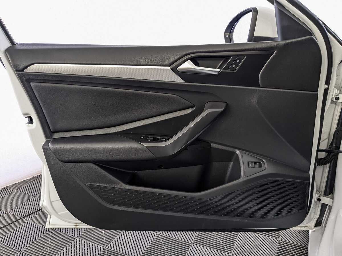 Volkswagen Jetta, 2020 Фото №15