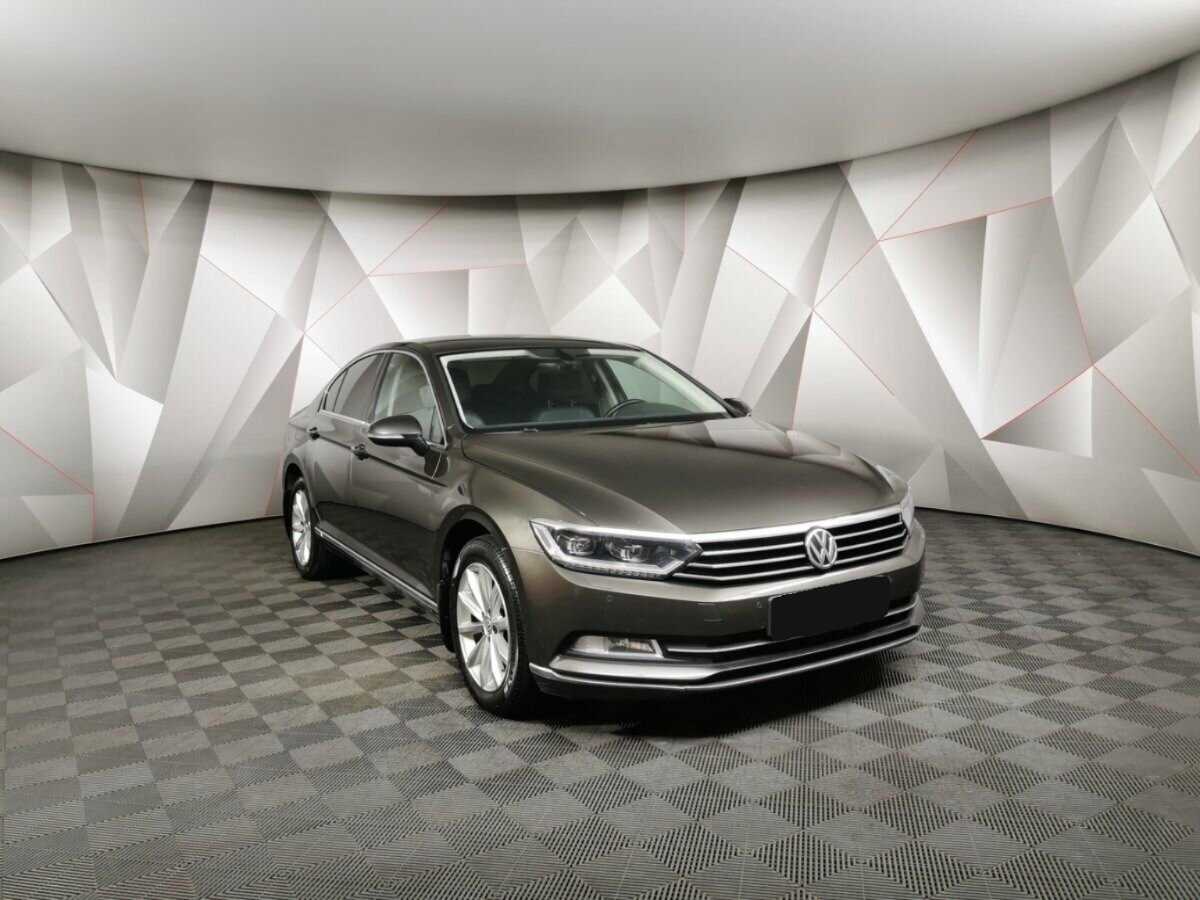 Volkswagen Passat, 2018 - 110 898 км. | Фото №3