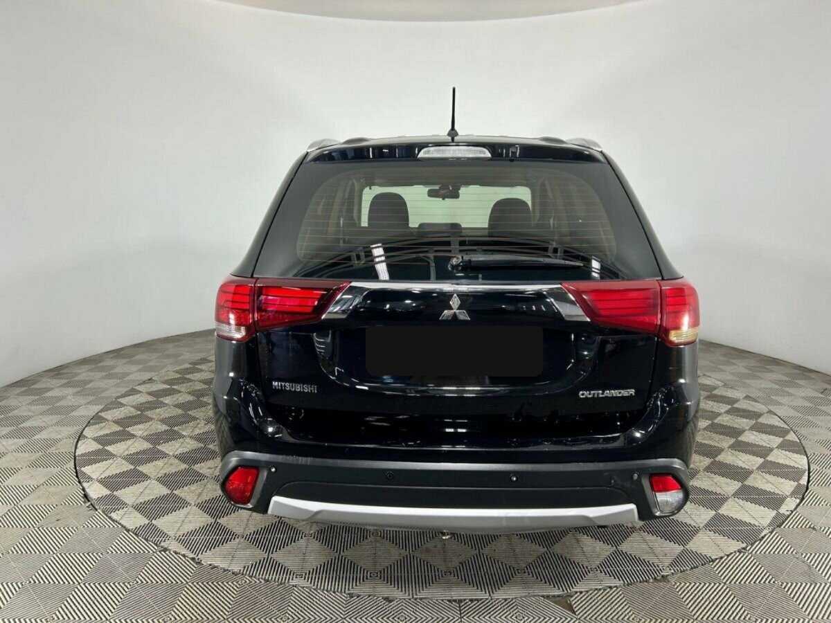 Mitsubishi Outlander, 2015 Фото №3