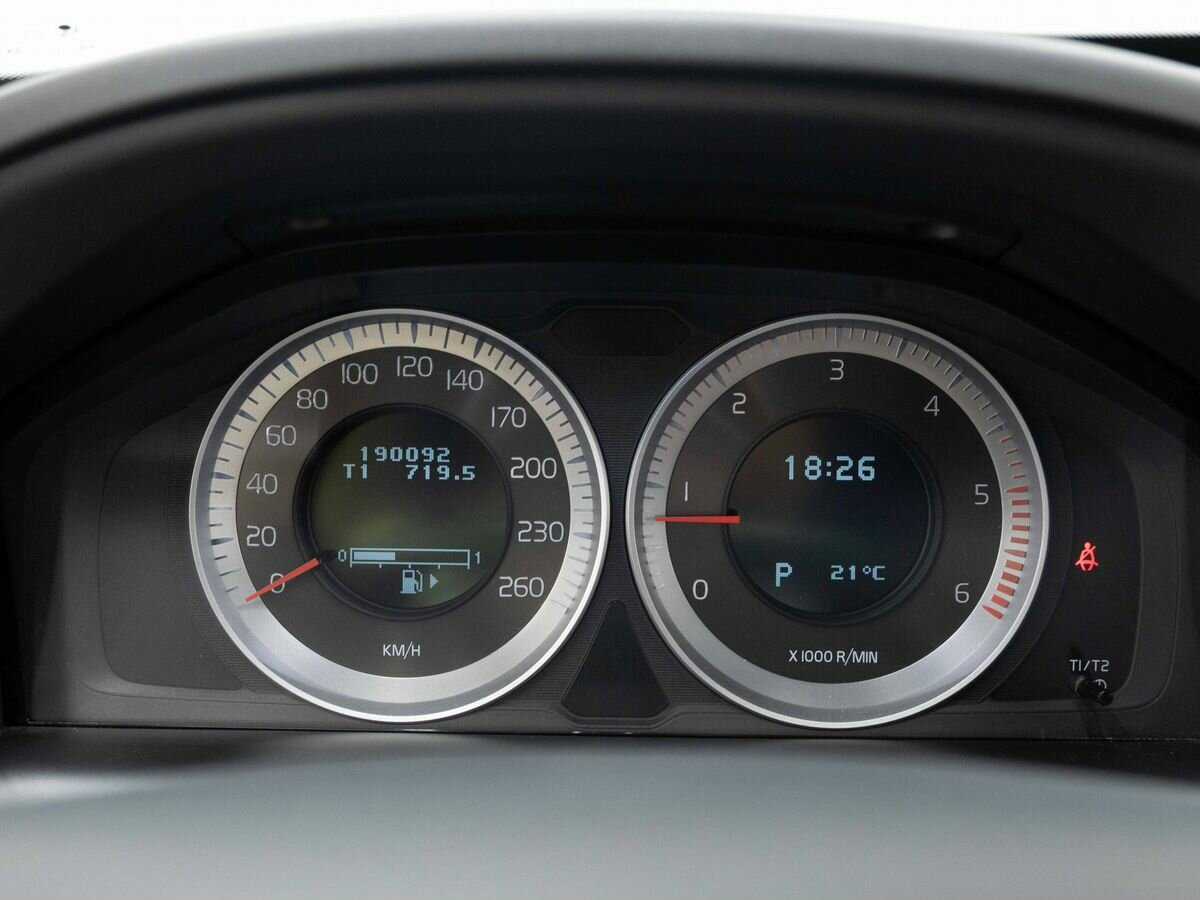 Volvo XC60, 2013 Фото №19