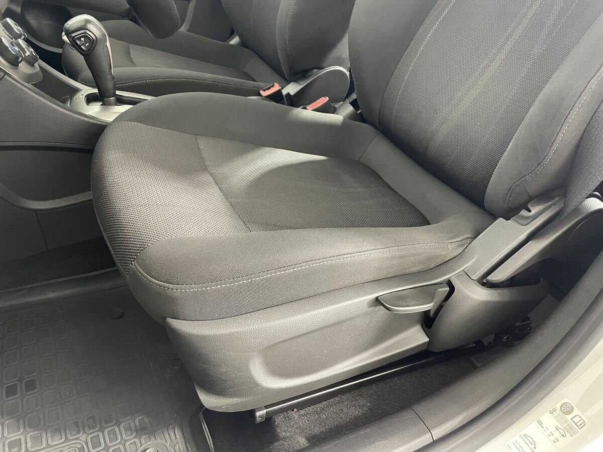 Chevrolet Aveo, 2014 Фото №9