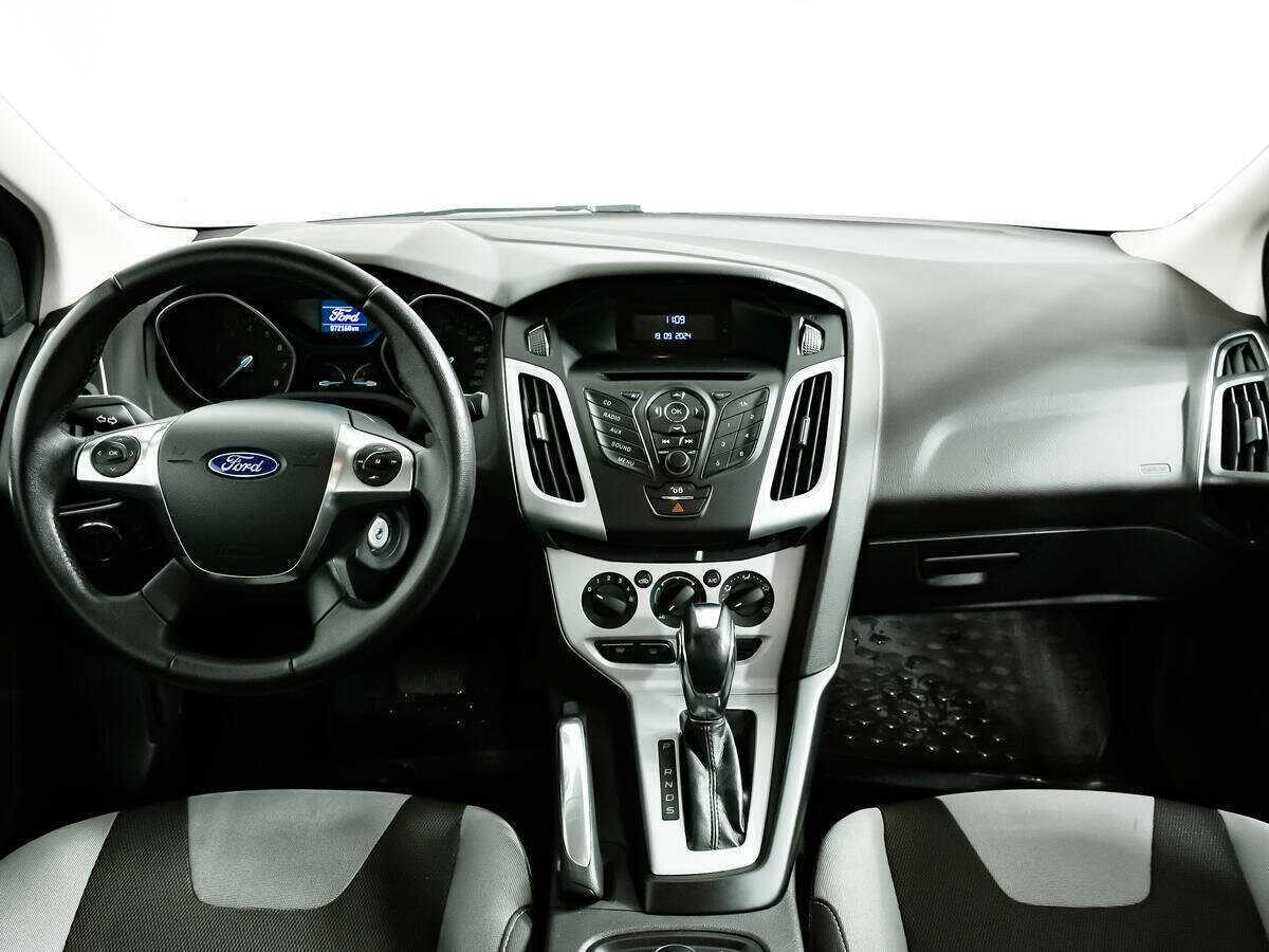 Ford Focus, 2012 Фото №11