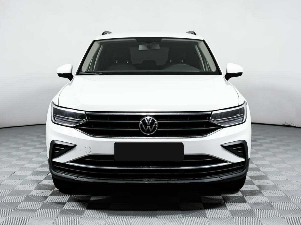 Volkswagen Tiguan, 2021 - 76 982 км. | Фото №2