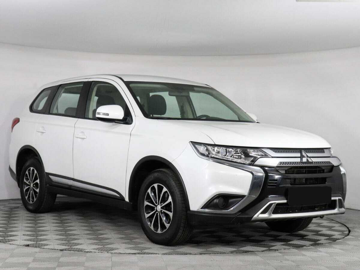 Mitsubishi Outlander, 2020 - 29 324 км. | Фото №3
