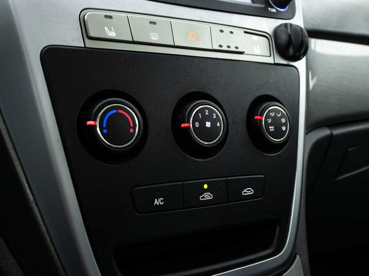 Geely Emgrand X7, 2015 Фото №16