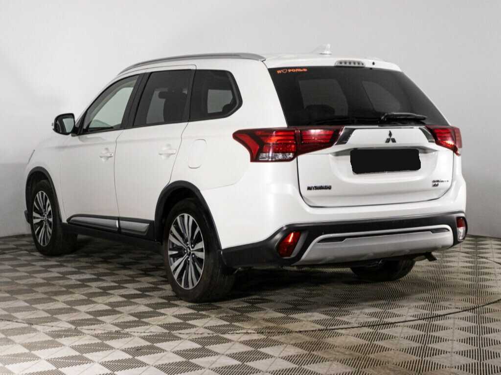 Mitsubishi Outlander, 2020 - 126 847 км. | Фото №7