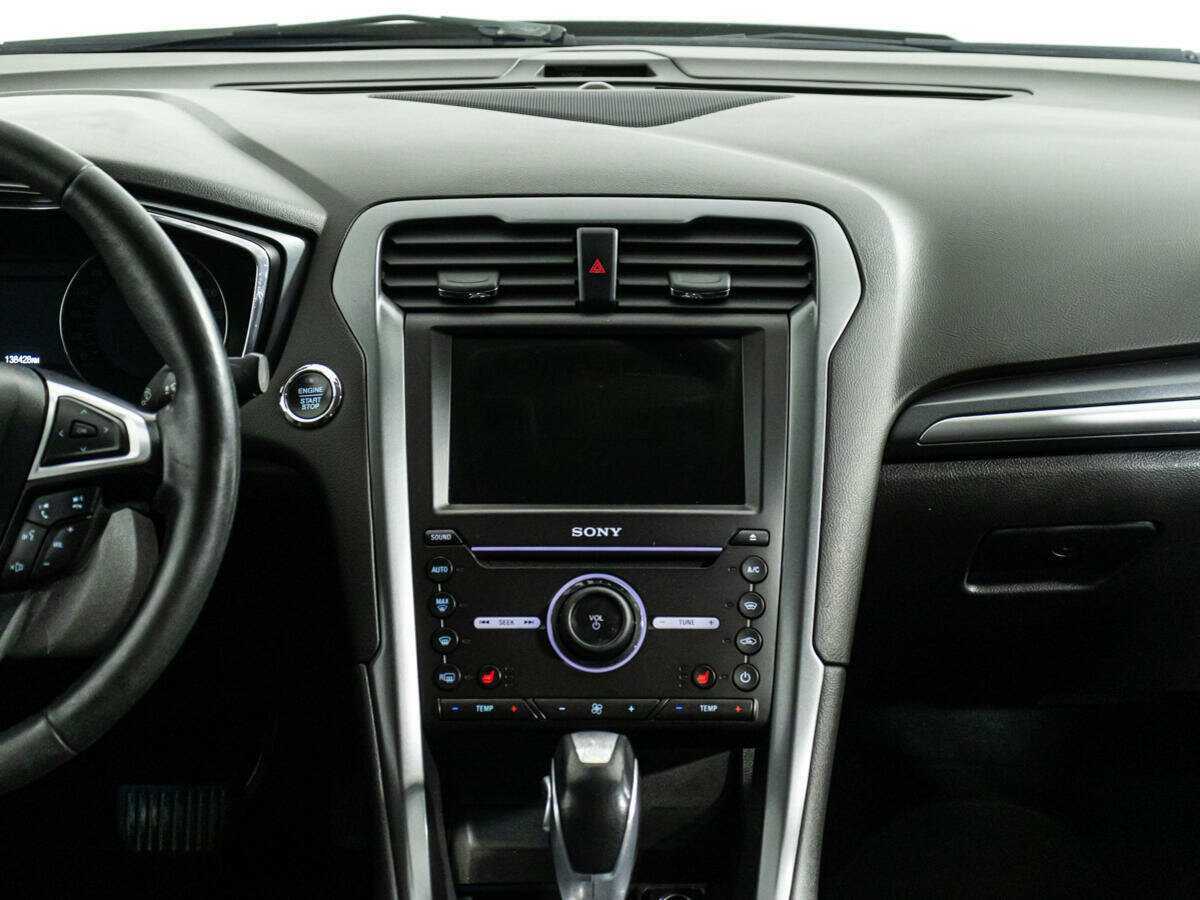 Ford Mondeo, 2017 Фото №13