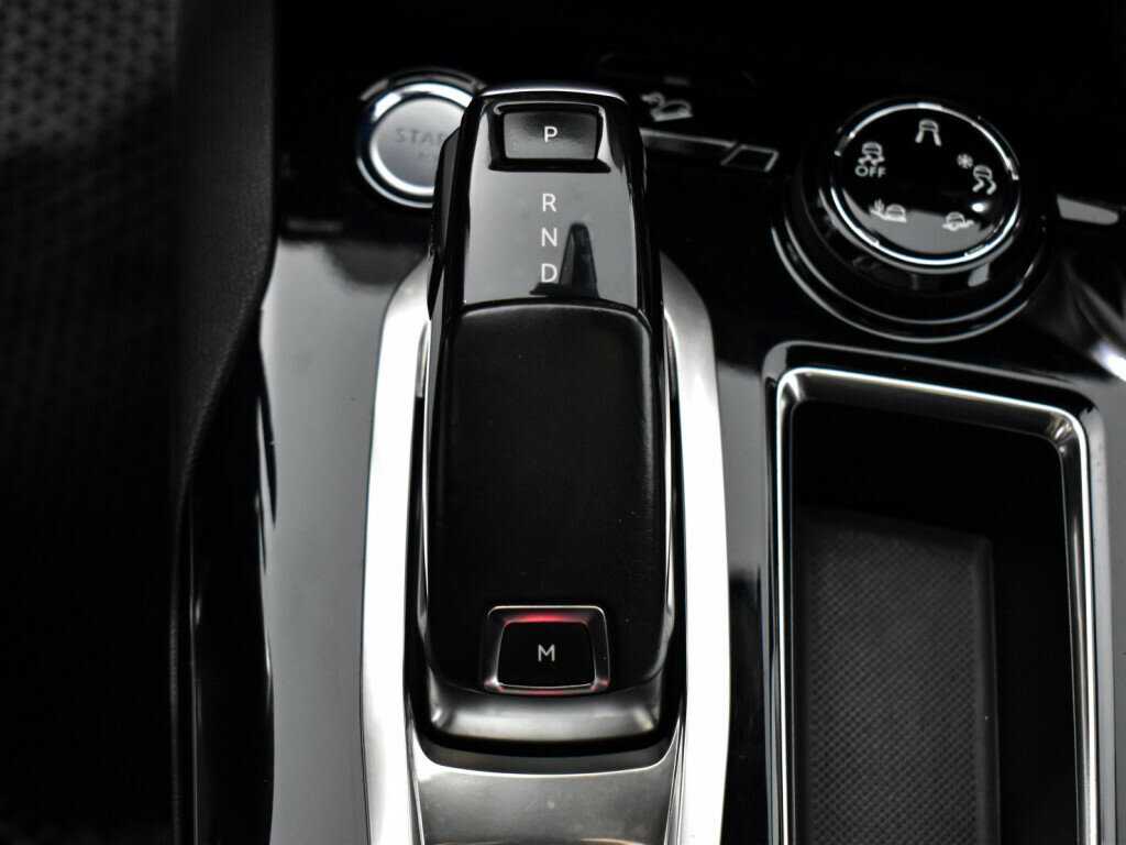 Peugeot 3008, 2018 Фото №13