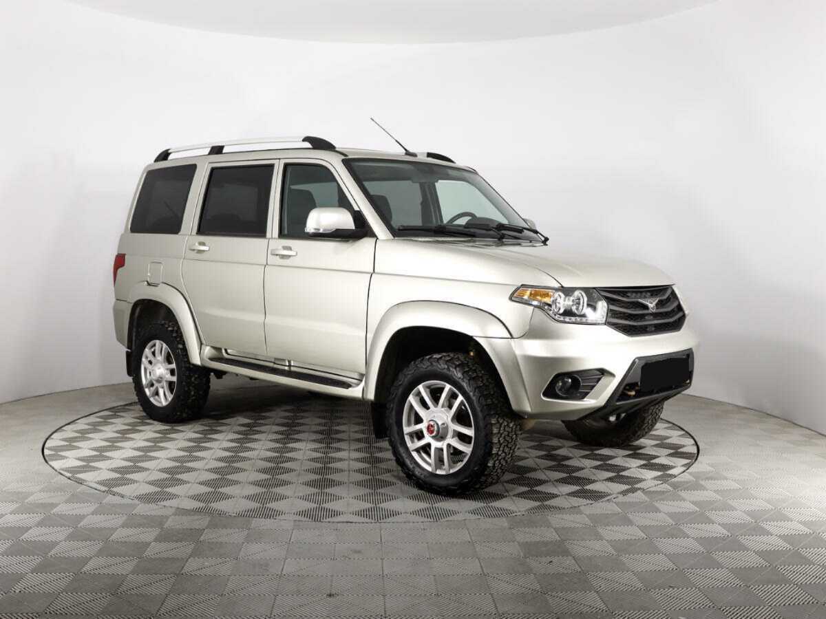 УАЗ Patriot, 2015 Фото №3