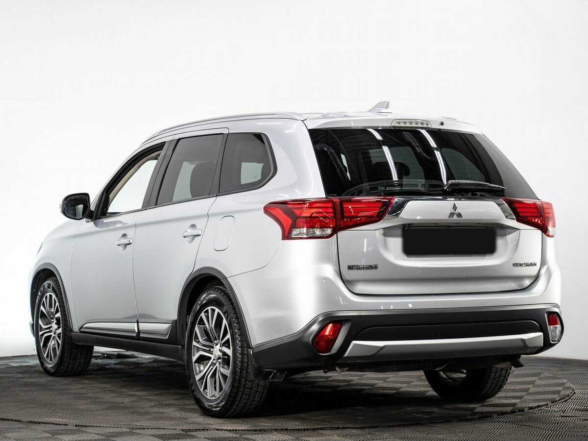 Mitsubishi Outlander, 2018 Фото №6