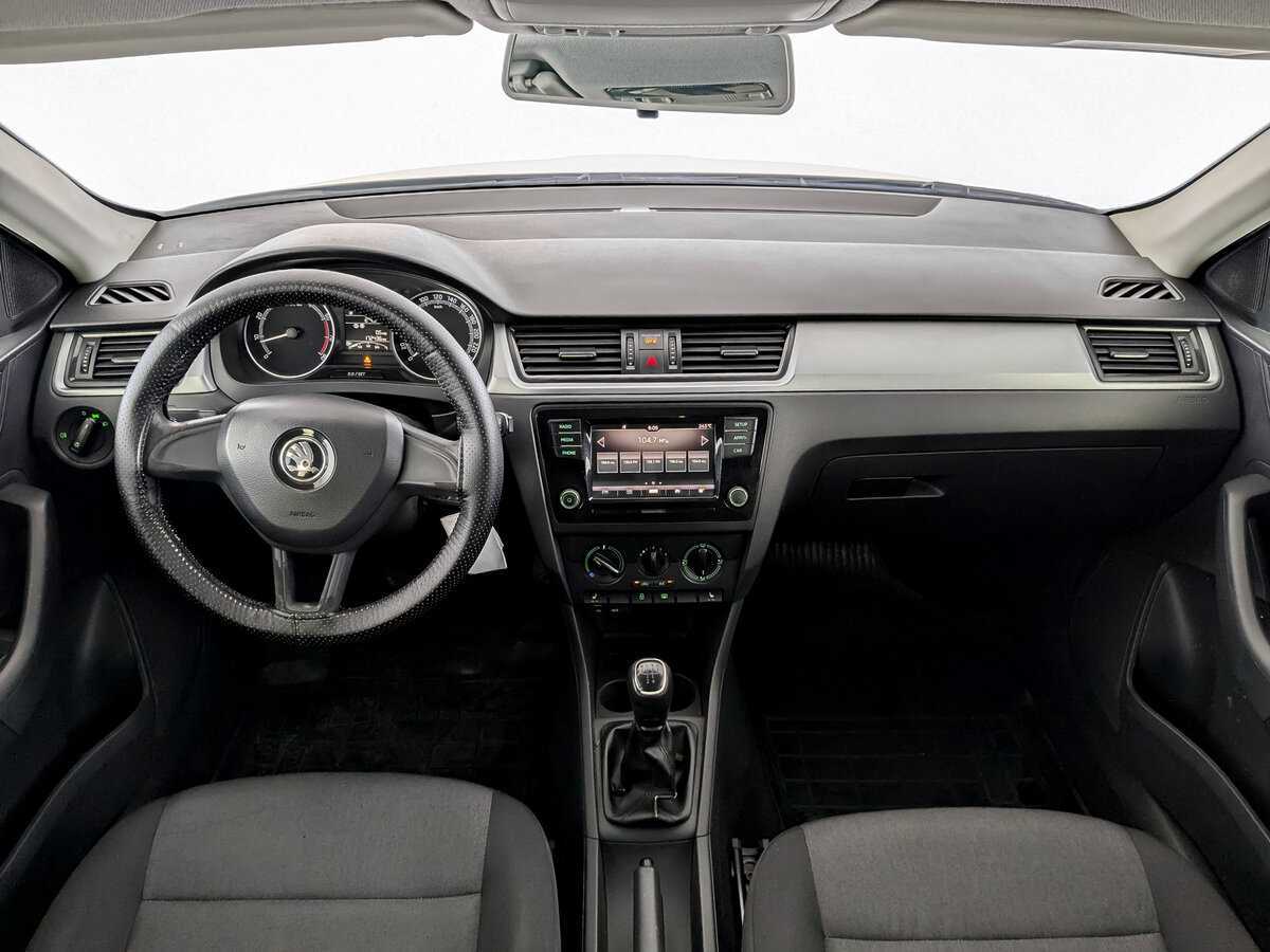 Skoda Rapid, 2017 Фото №14