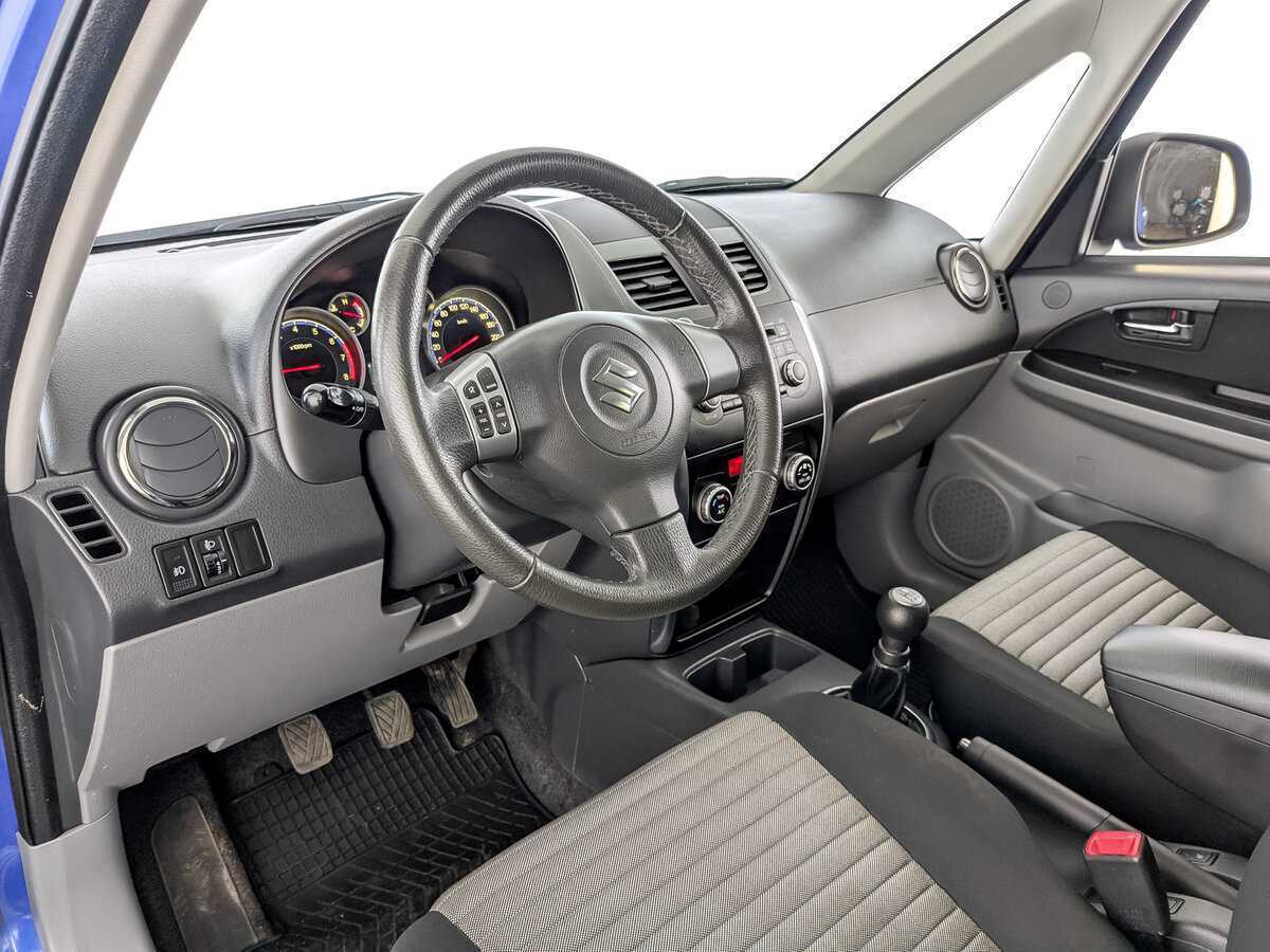 Suzuki SX4, 2012 Фото №16