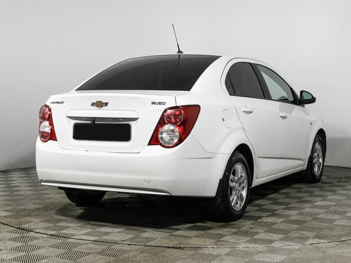 Chevrolet Aveo, 2015 Фото №5