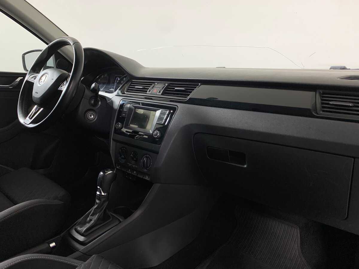 Skoda Rapid, 2015 Фото №13