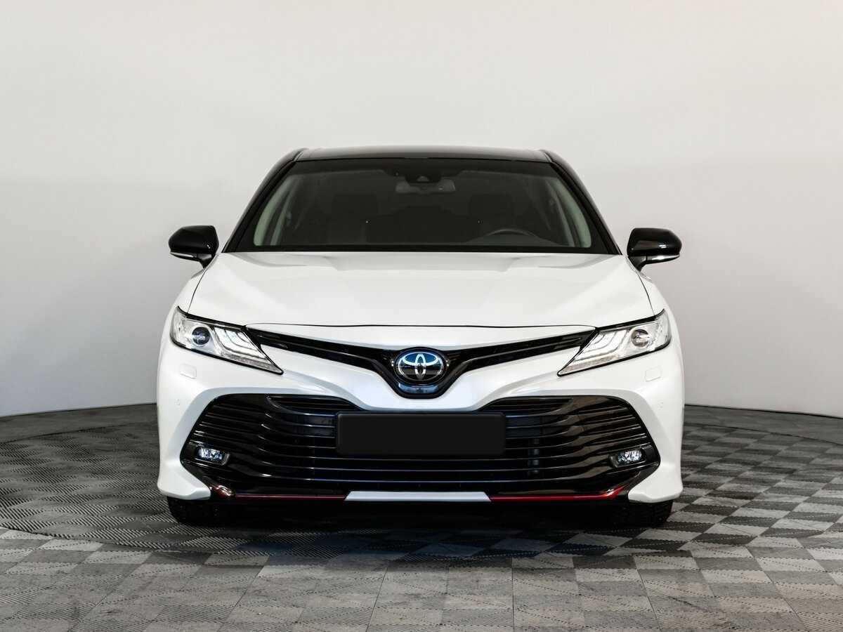 Toyota Camry, 2020 - 36 000 км. | Фото №2