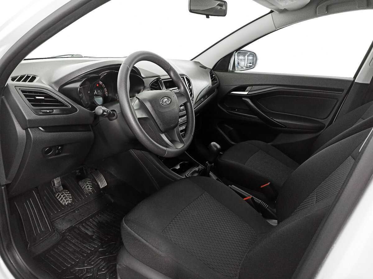 Lada (ВАЗ) Vesta SW, 2019 Фото №16