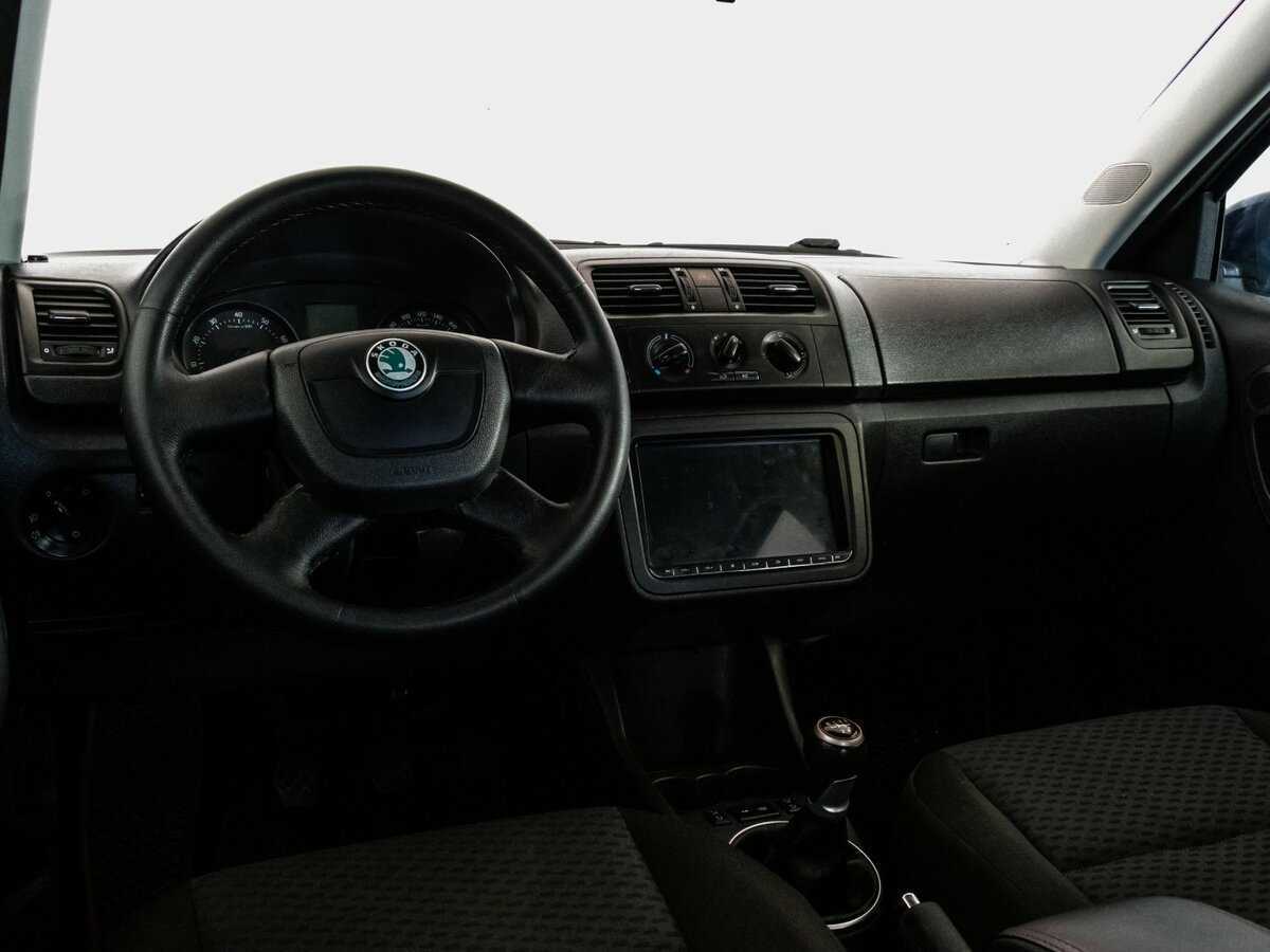 Skoda Fabia, 2012 Фото №11