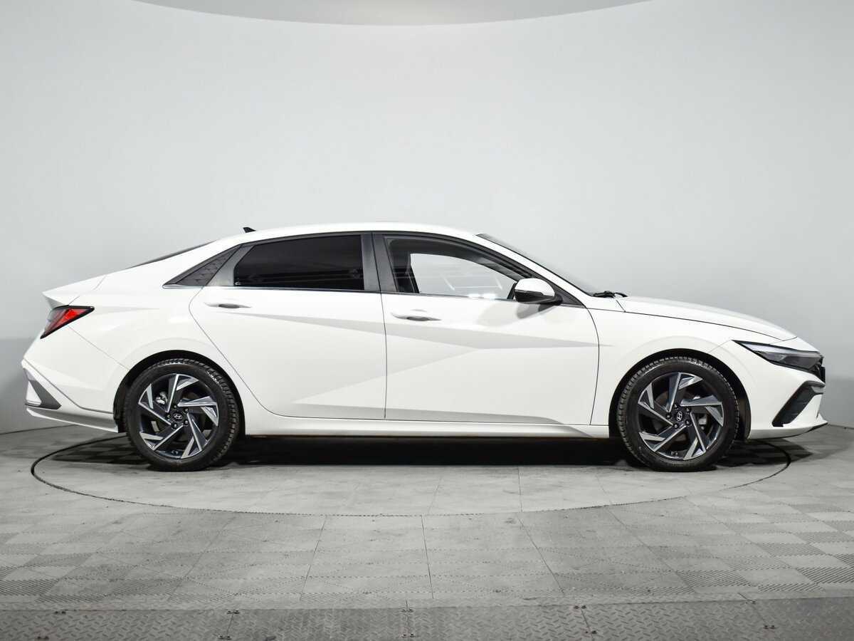 Hyundai Elantra, 2023 - 7 476 км. | Фото №4