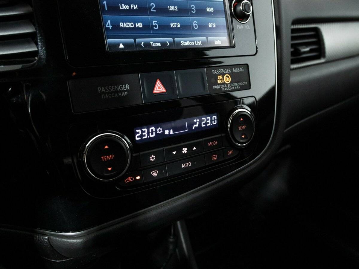 Mitsubishi Outlander, 2012 Фото №17