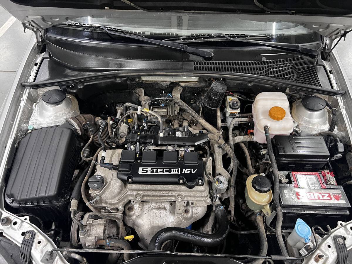 Daewoo Gentra, 2013 Фото №9