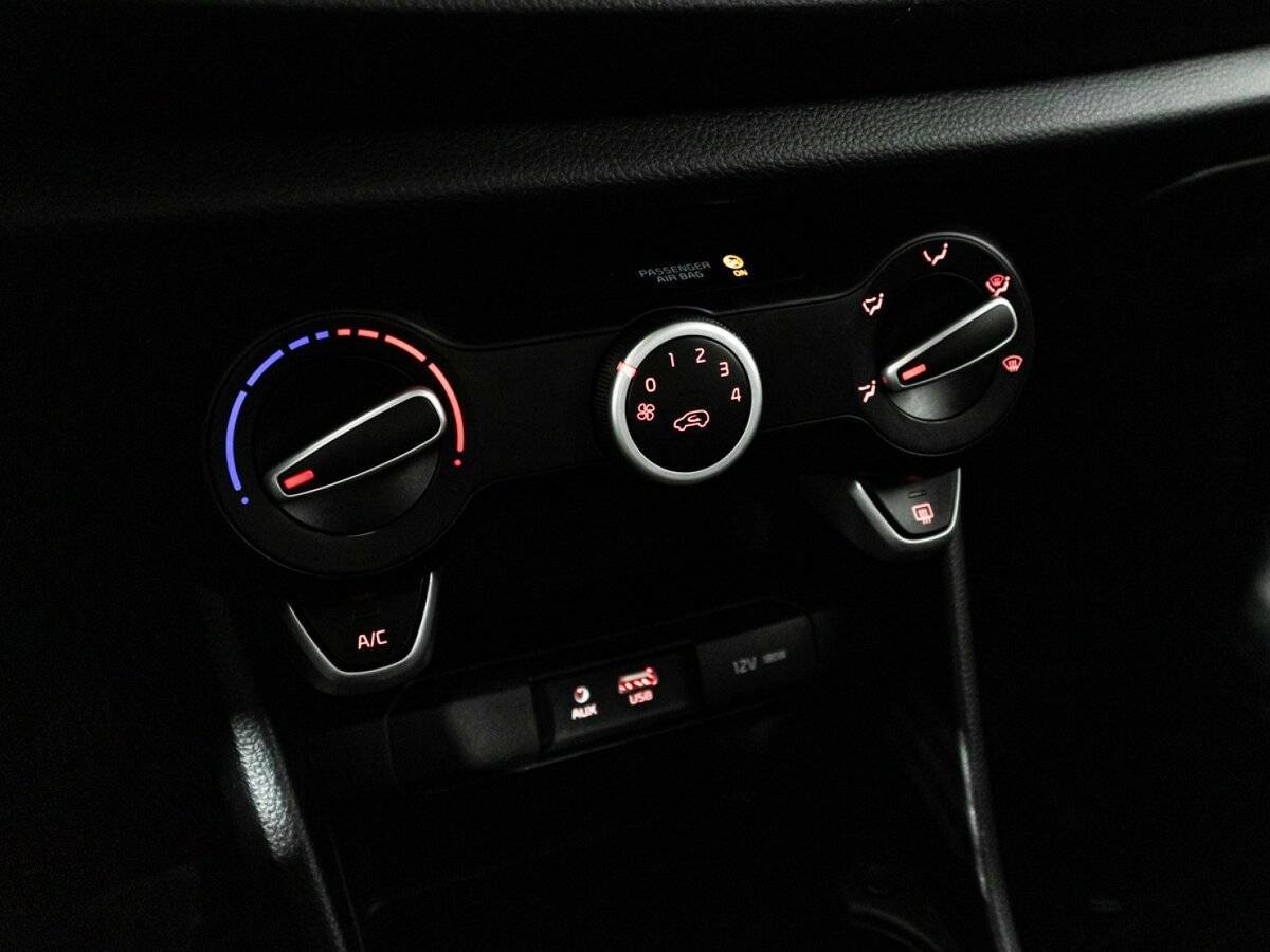 Kia Picanto, 2018 Фото №15