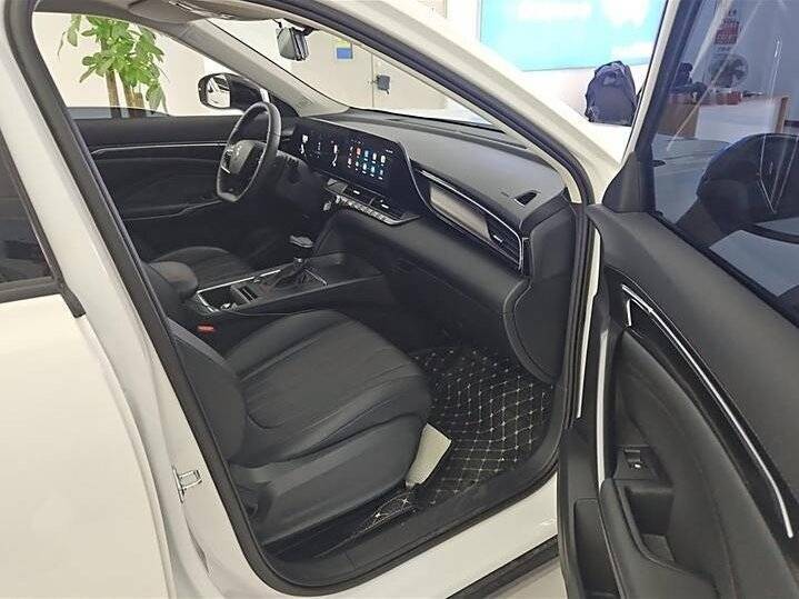 FAW Bestune T55, 2021 - 19 000 км. | Фото №5