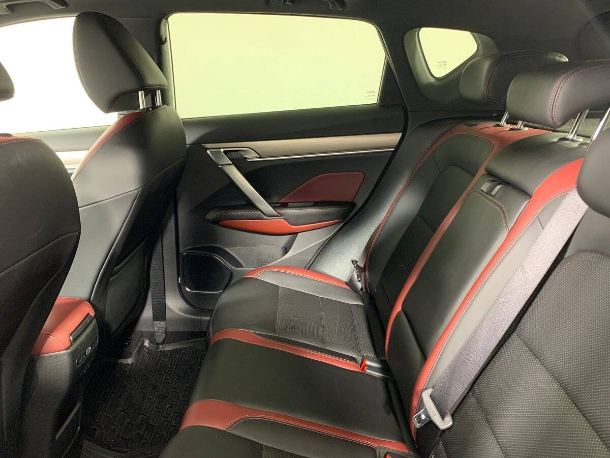 Geely Coolray, 2020 Фото №19