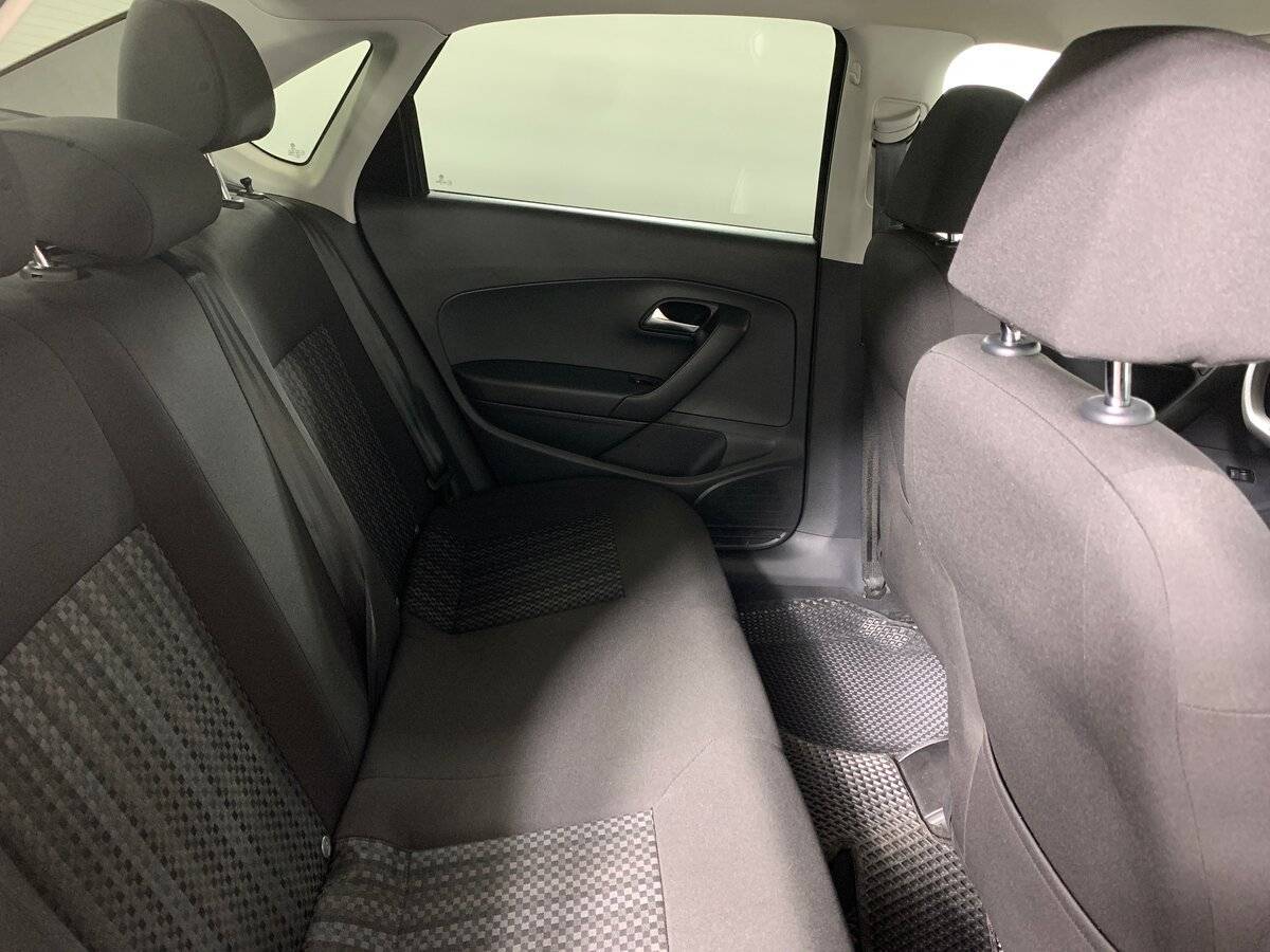 Volkswagen Polo, 2018 Фото №16