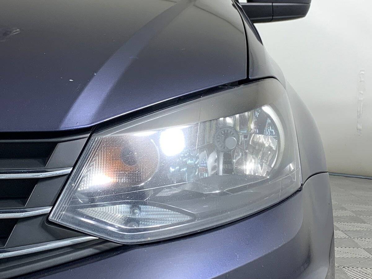 Volkswagen Polo, 2017 Фото №9