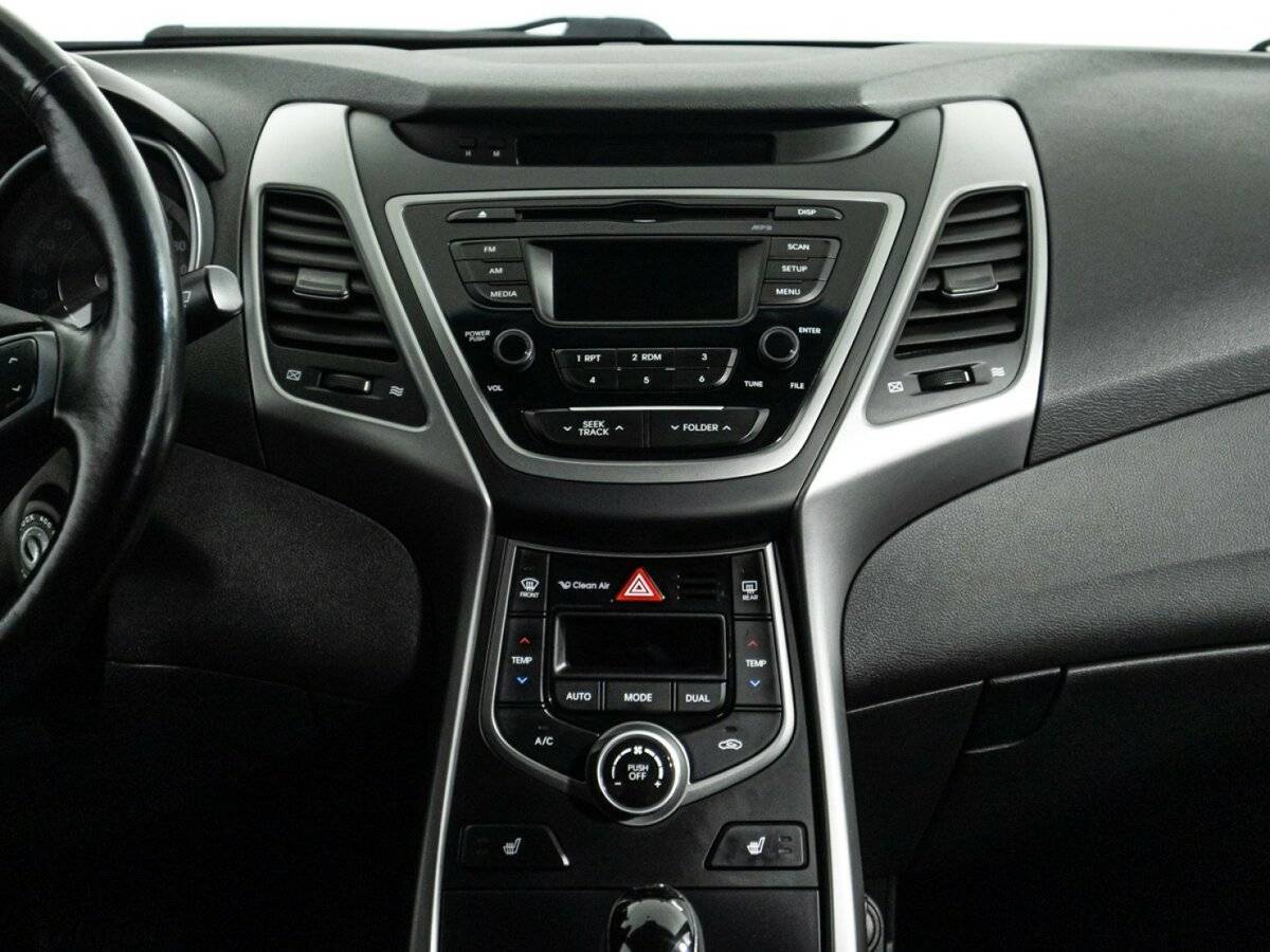 Hyundai Elantra, 2015 Фото №14