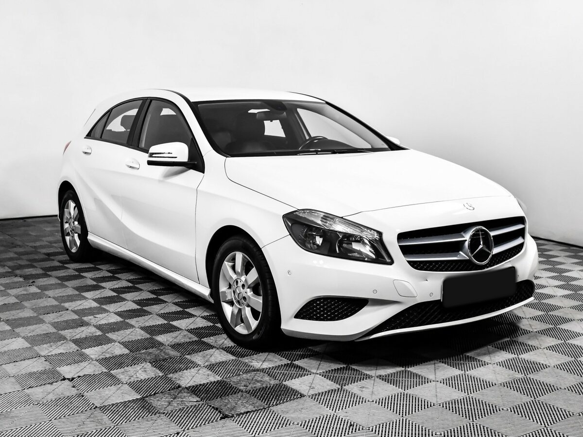 Mercedes-Benz A-Класс 180 III (W176), 2013 - 162 959 км. | Фото №3