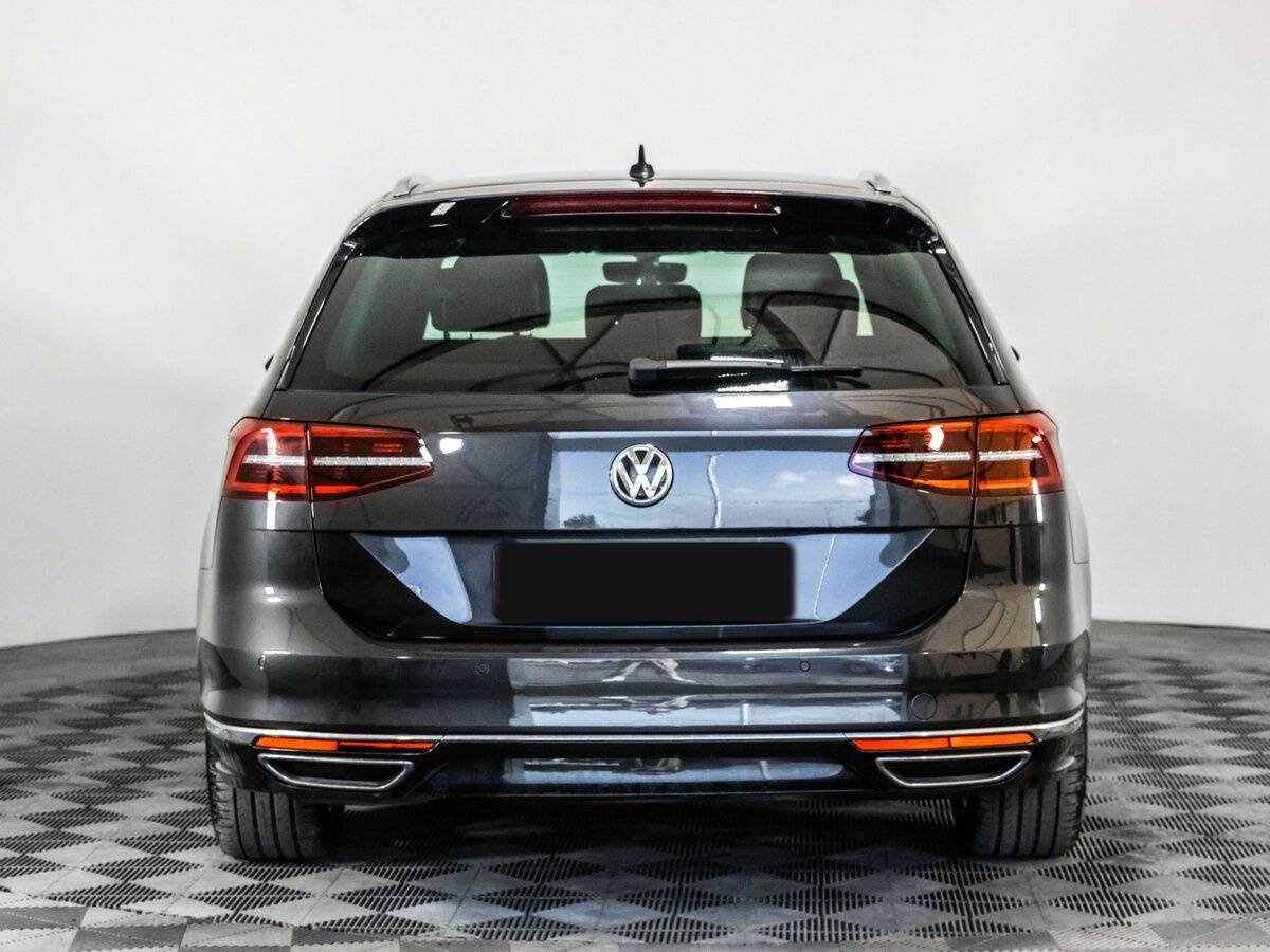 Volkswagen Passat DSG7 B8, 2018 - 153 110 км. | Фото №6