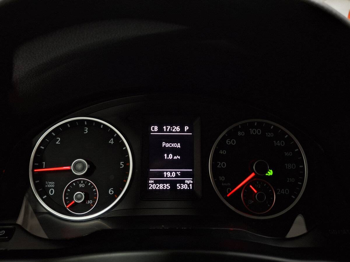 Volkswagen Tiguan I Рестайлинг, 2015 Фото №13