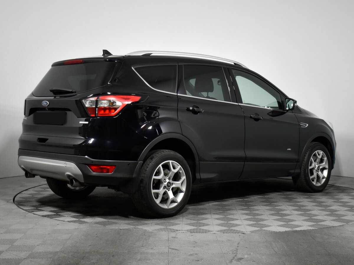 Ford Kuga II Рестайлинг, 2017 Фото №5