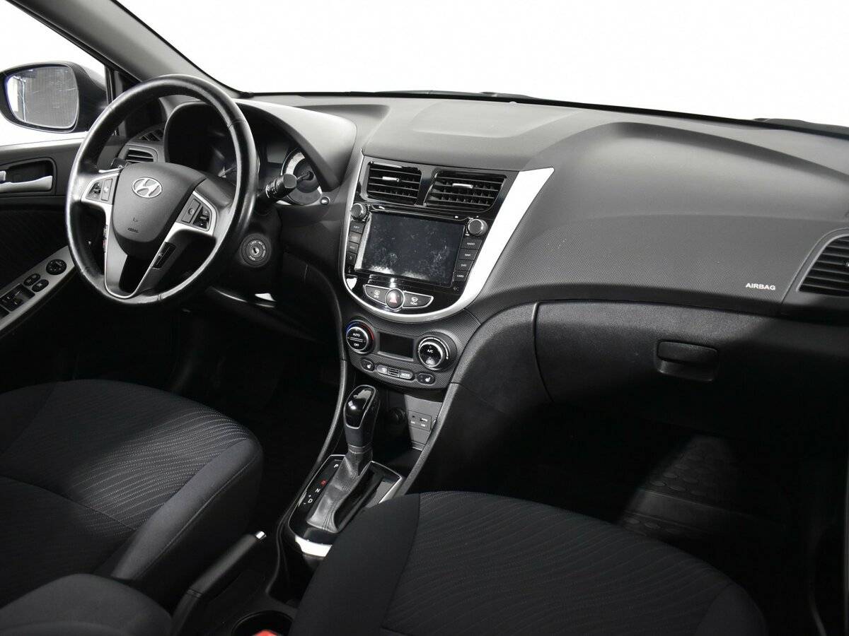 Hyundai Solaris I Рестайлинг, 2016 Фото №10