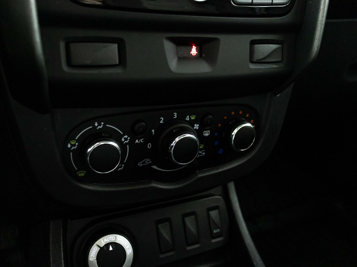 Renault Duster I Рестайлинг, 2017 Фото №14